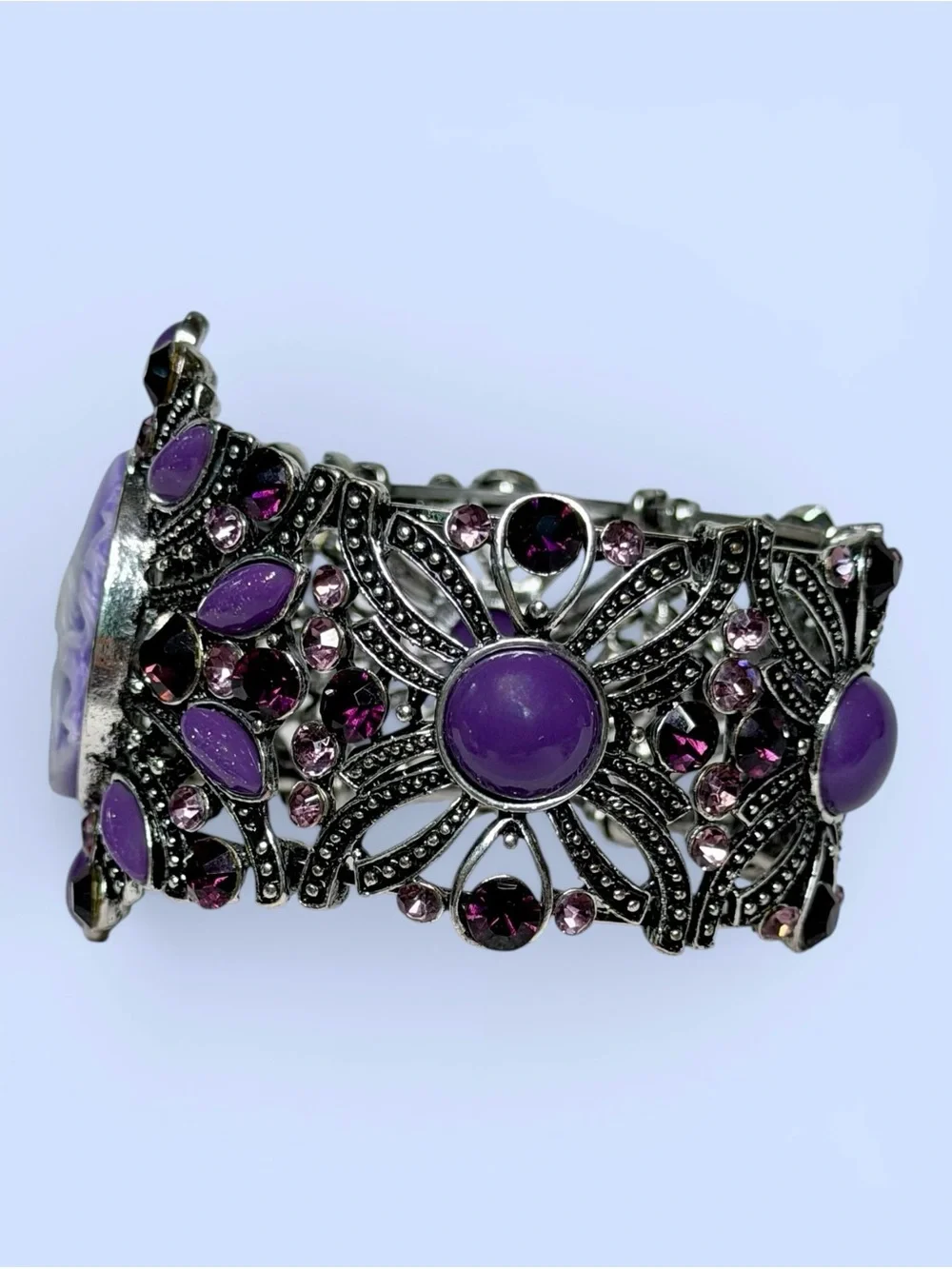 Victorian Revival Purple Cameo‎ Cuff Bracelet Silver Tone Filigree Rhinestones